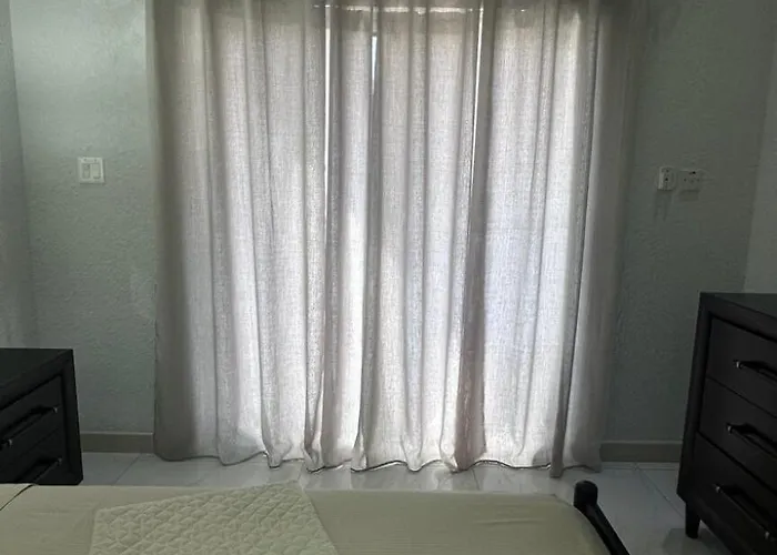 Apartamento Luxury 3-bed Haven With Jacuzzi And Gorgeous Views *