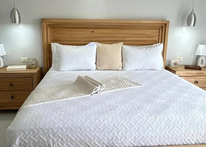 Luxury 3-bed Haven With Jacuzzi And Gorgeous Views Apartamento